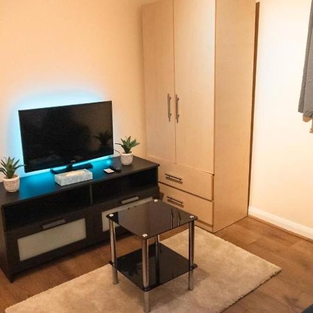 Comfy Apartment In Central Londyn Zewnętrze zdjęcie